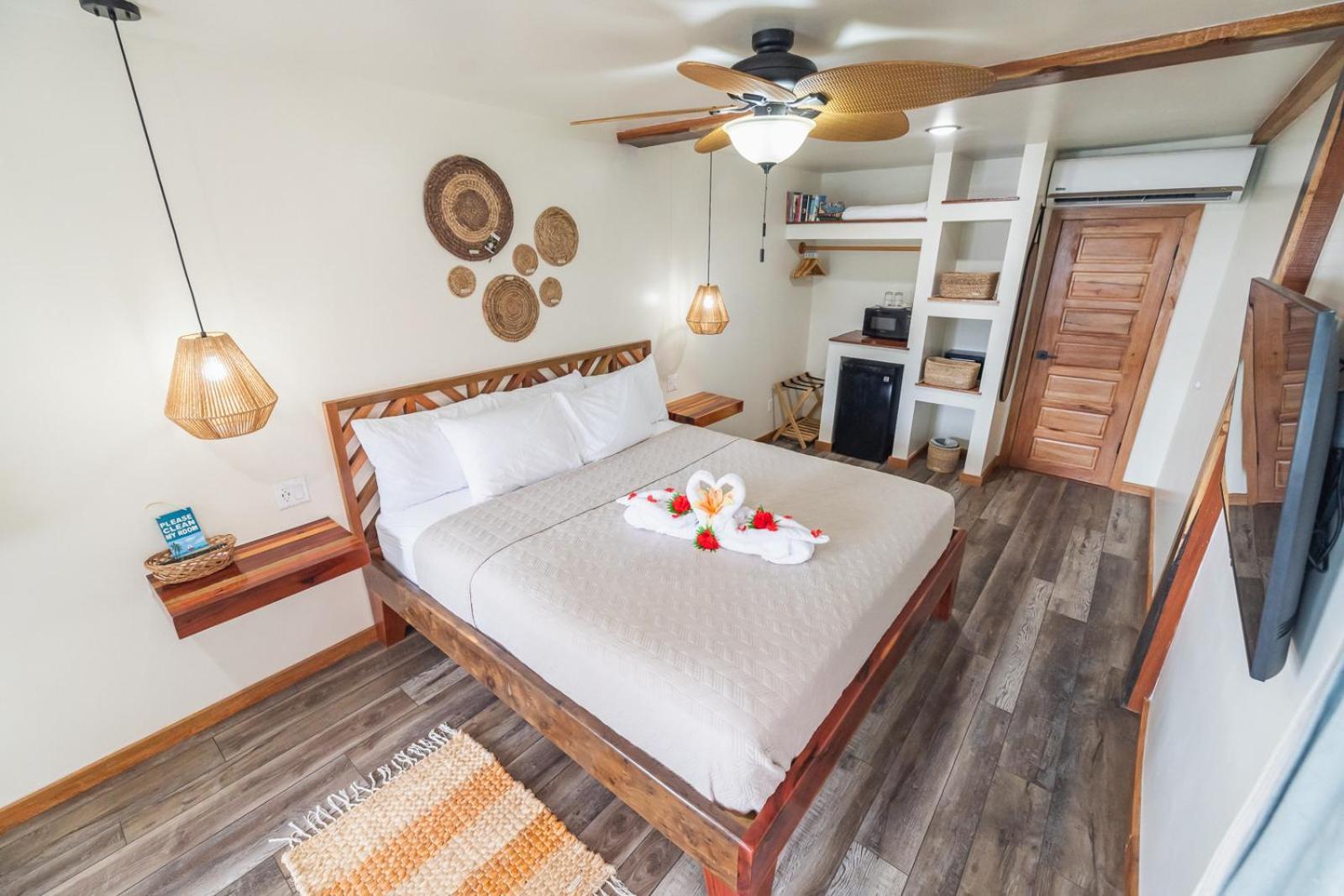 Ocean Tide Beach Resort San Pedro  Exteriér fotografie